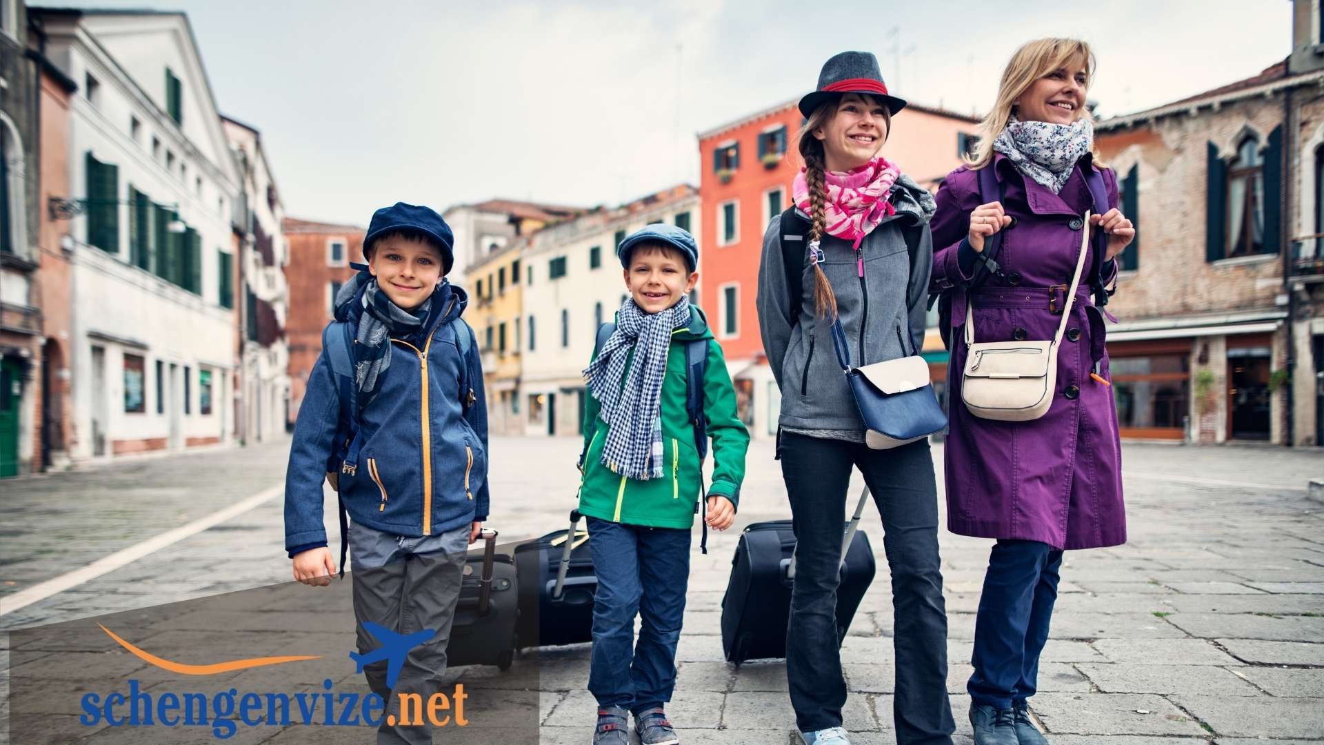 İtalya'daki Akraba ve Arkadaşlar İçin Vize İçin Gerekli Belgeler